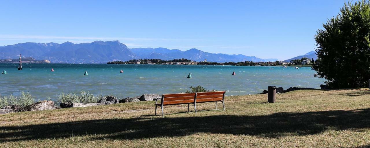 Casa Romeo Appartement Sirmione Buitenkant foto